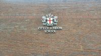 007 – London, City of London School